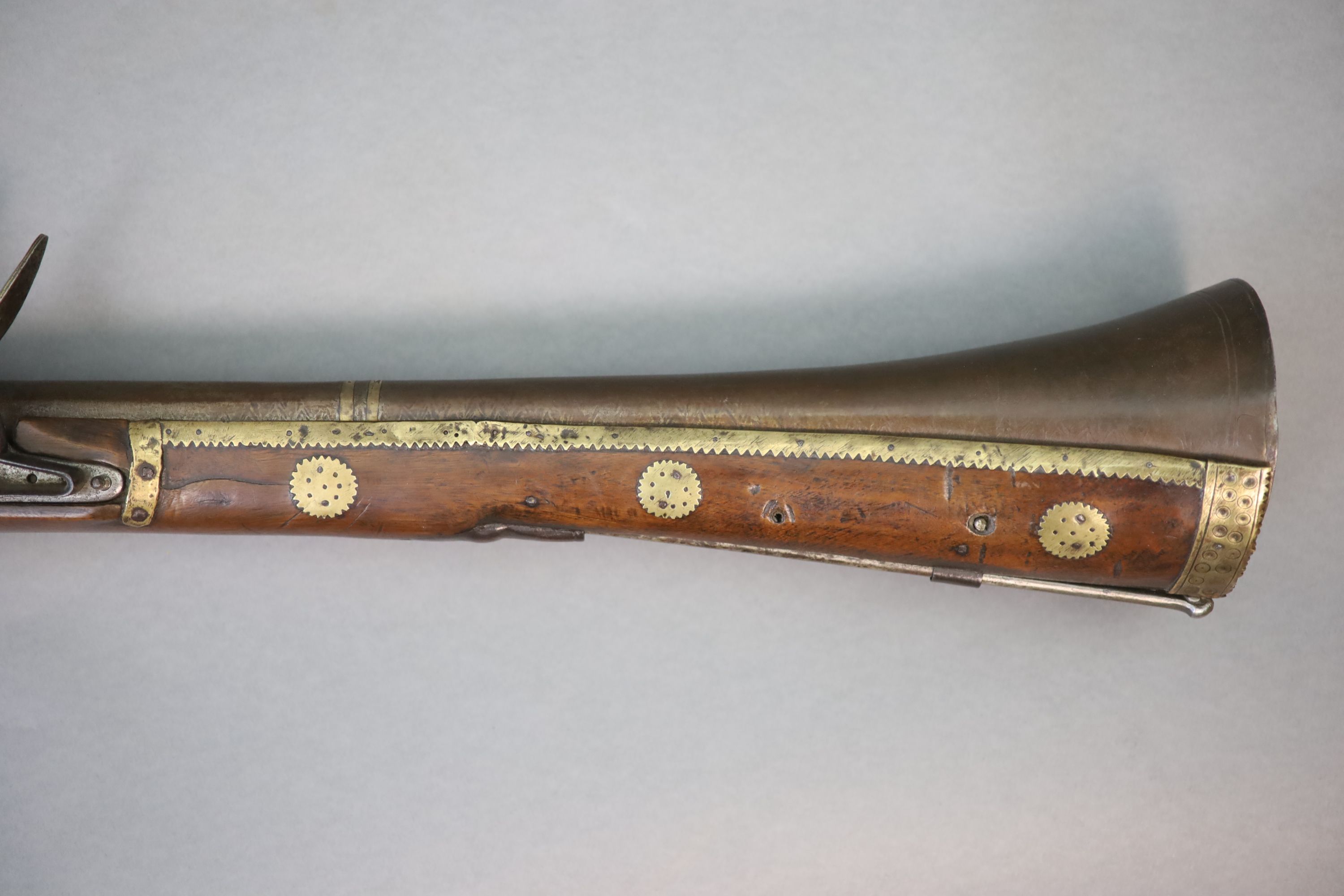 An early 19th century Indian flintlock blunderbuss, East India Company, Total length 95 cm